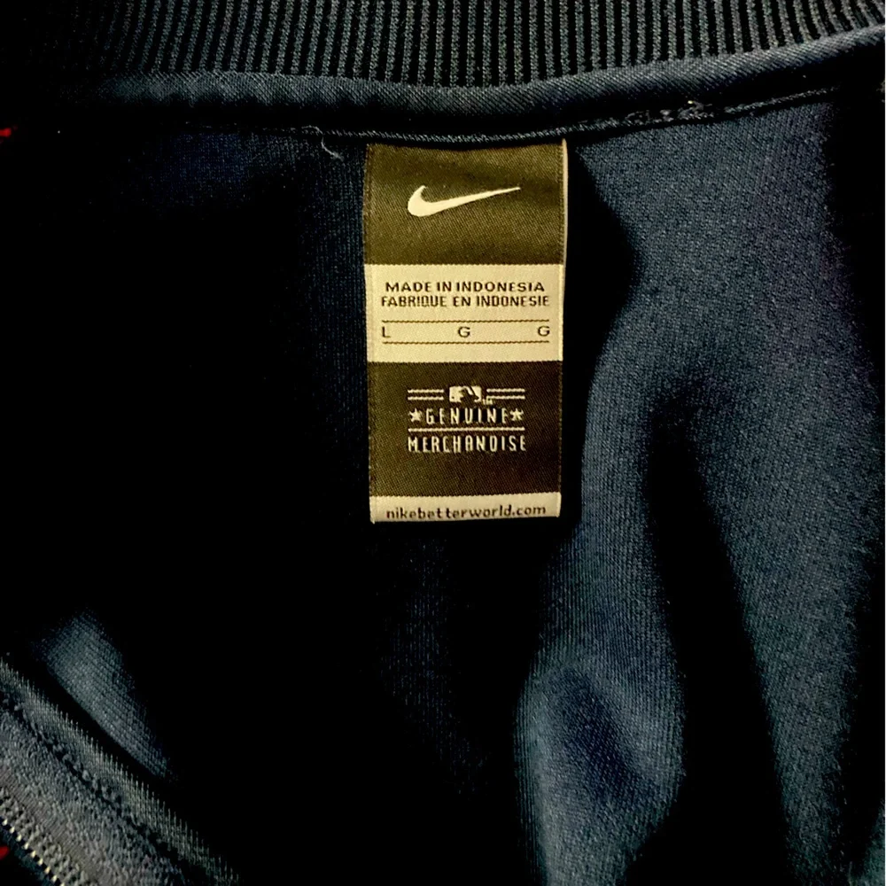 Nike SZ L Minnesota Twins Red and Navy Lightweight zipper Jacket